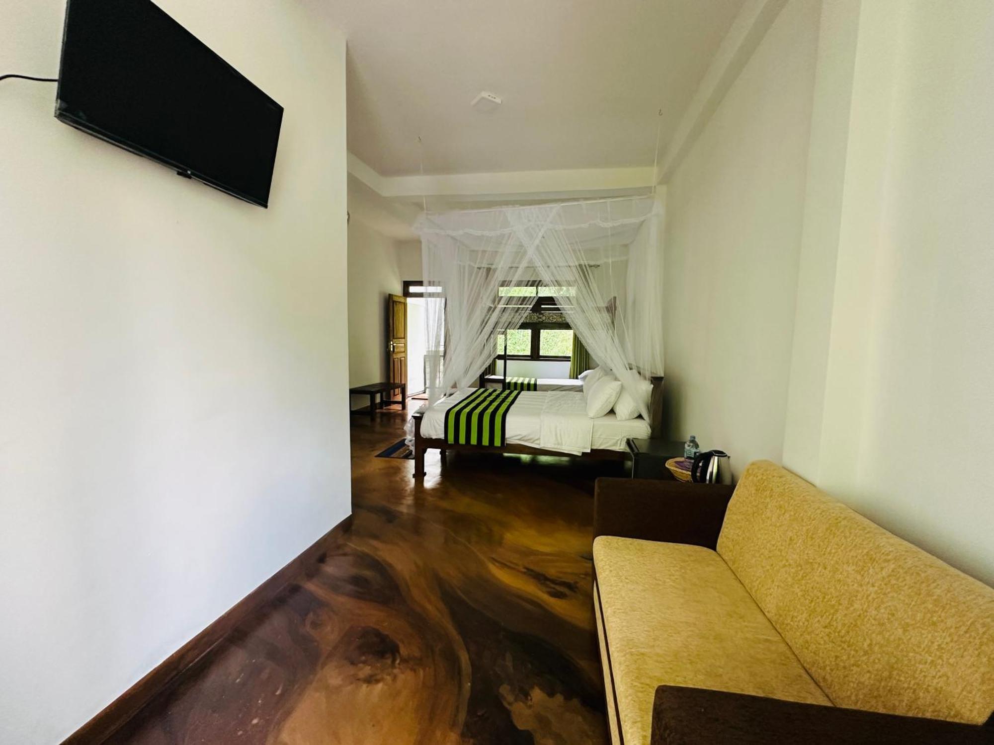River Splendour Home Stay Ella Bagian luar foto