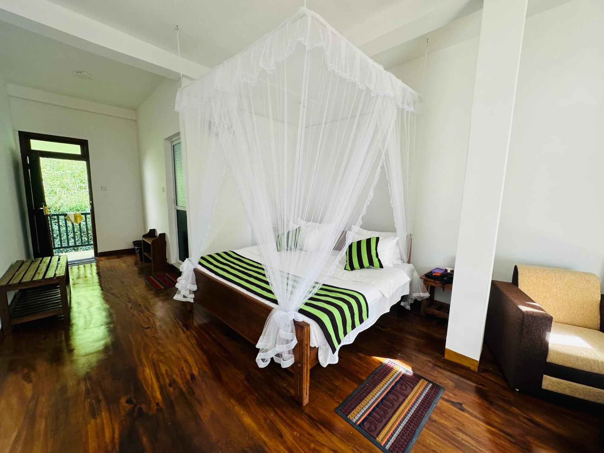 River Splendour Home Stay Ella Bagian luar foto