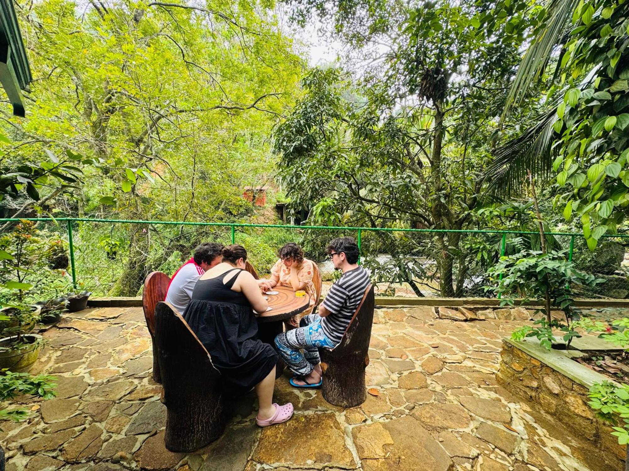 River Splendour Home Stay Ella Bagian luar foto