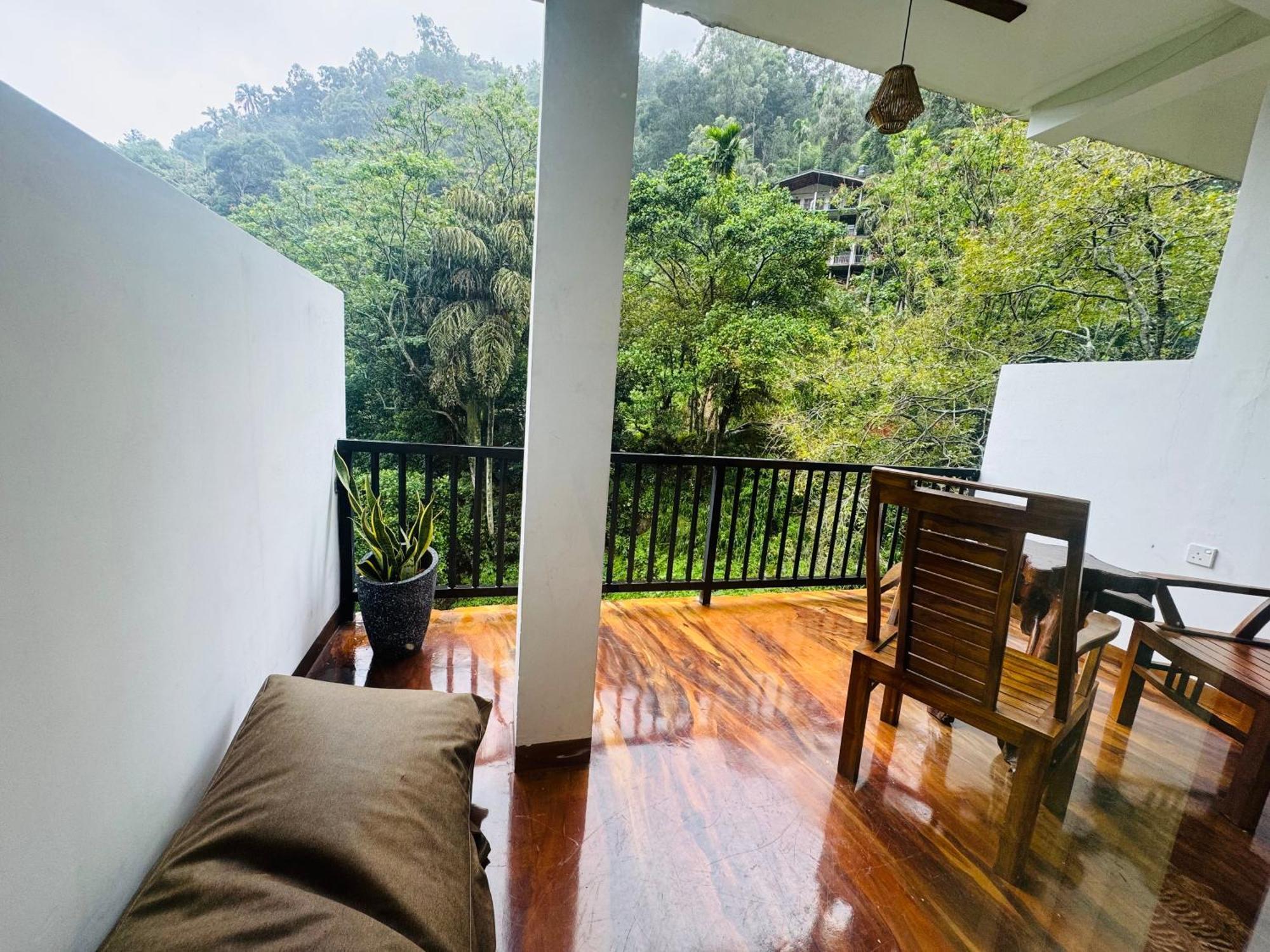 River Splendour Home Stay Ella Bagian luar foto